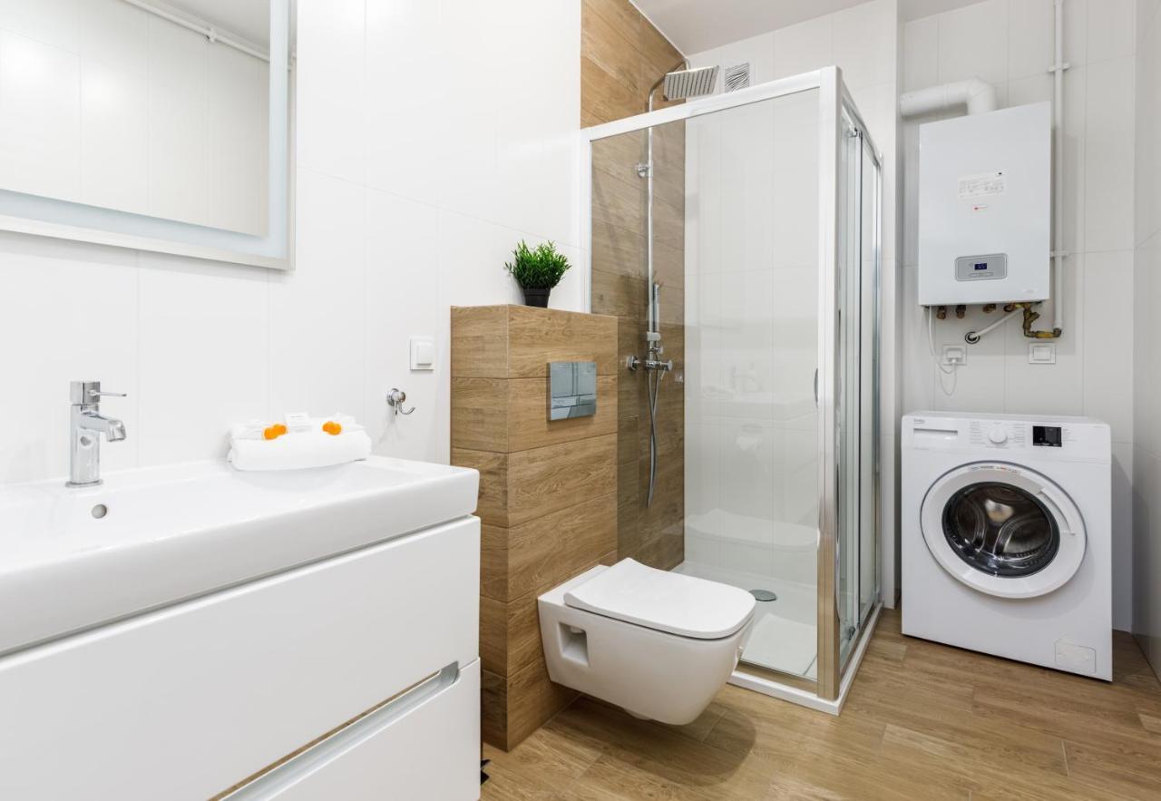 Apartment With Parking 500 M From The Sea By Noclegi Renters Międzywodzie Εξωτερικό φωτογραφία