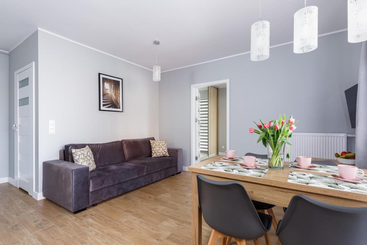 Apartment With Parking 500 M From The Sea By Noclegi Renters Międzywodzie Εξωτερικό φωτογραφία