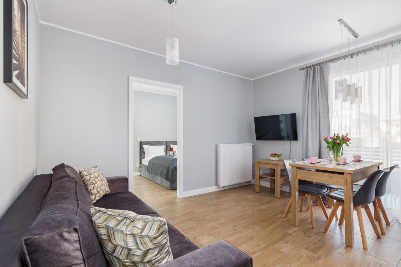 Apartment With Parking 500 M From The Sea By Noclegi Renters Międzywodzie Εξωτερικό φωτογραφία